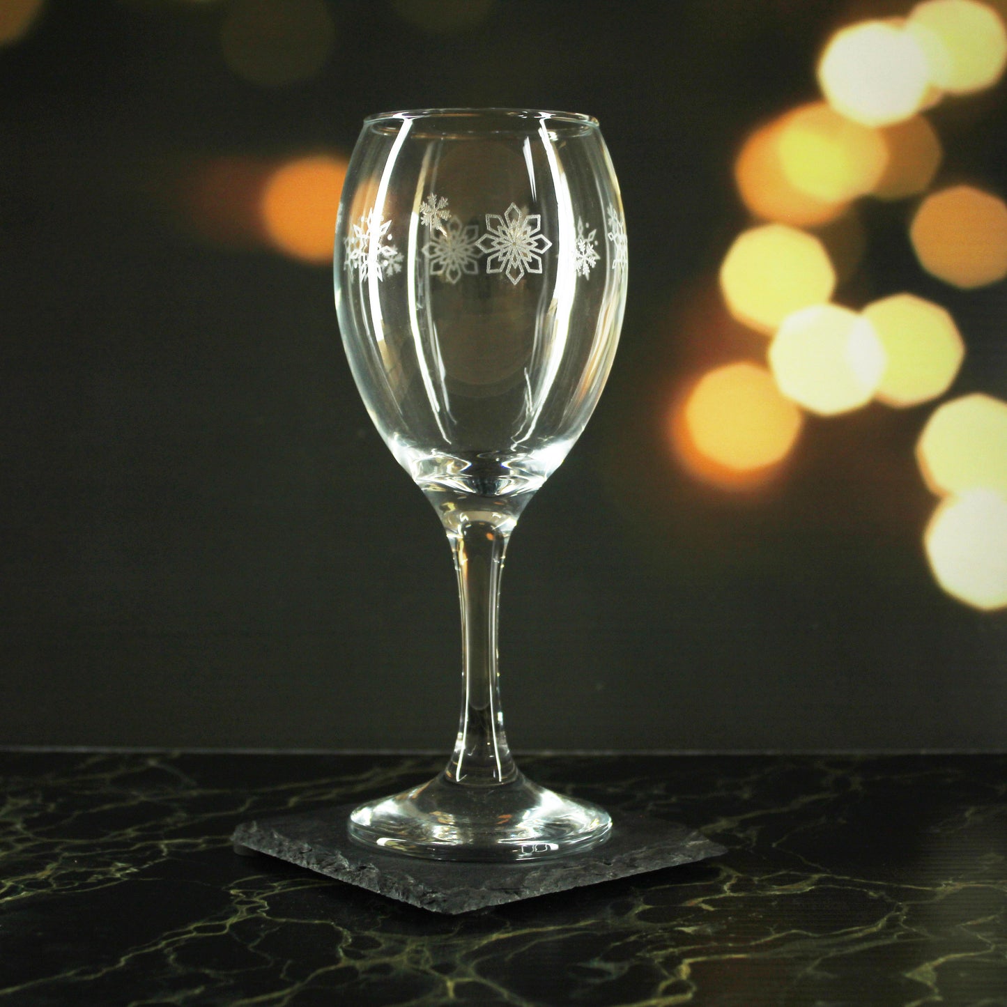 Engraved Snowflake Pattern Pure Wine Set of 4 11oz Glasses Image 3